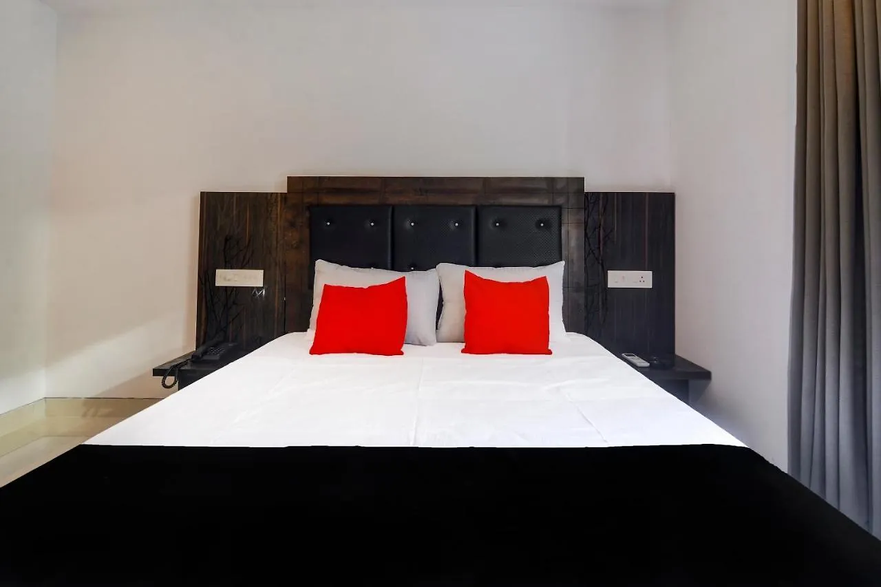 Capital O75381 Vinayaka Regency Hotel Thiruvananthapuram